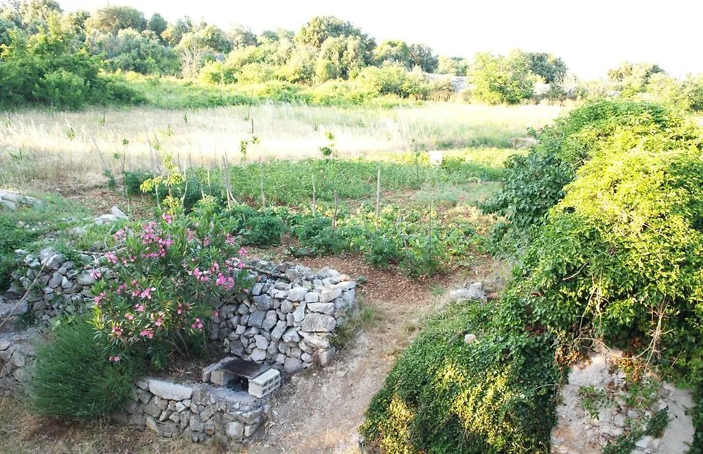 Holiday Home Loznati Cres 0*,
